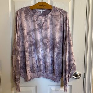 NWT YFB Tie Dye Sweatshirt 💜 Medium